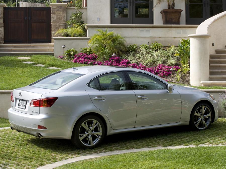  Lexus IS350 2008 года  (фото 19 из 59)